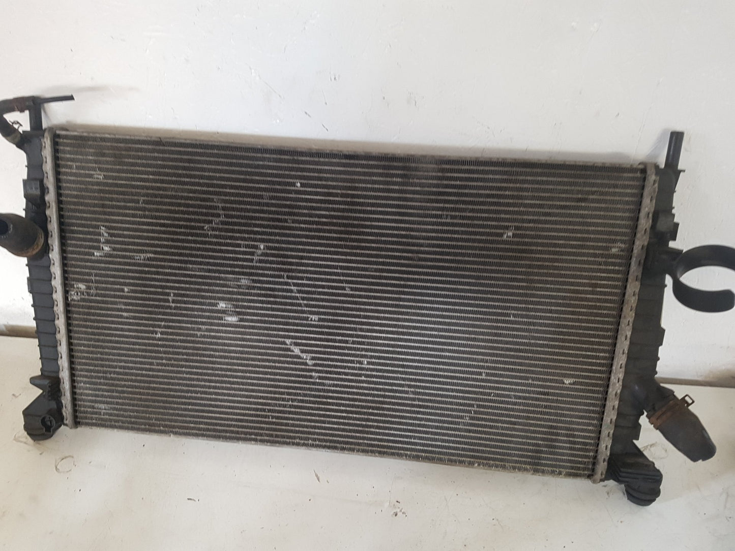 2004 - 2010 Volvo V50   Estate Radiator 3M5H8005TL