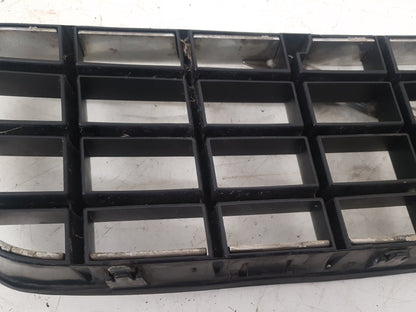 2003 - 2010 Volvo XC90  Estate FRONT GRILL 8620641
