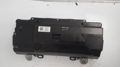 2019 - 2021 Volvo XC40 536 Estate Instrument Cluster 32287392