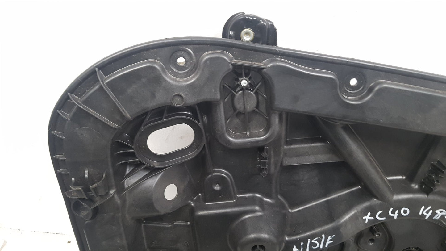 2019 - 2021 Volvo XC40 536 Estate WINDOW REG (PASSENGER SIDE REAR) 4289780