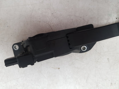 2012 - 2019 Volvo V40  Hatchback Accelerator Pedal 31341777