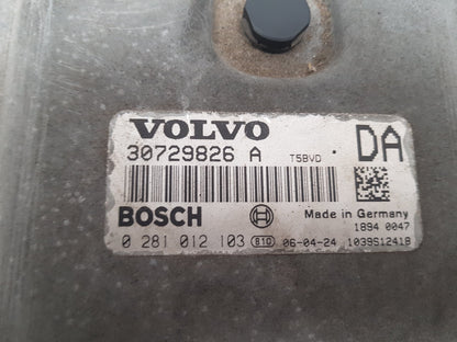 2005 - 2008 Volvo V70  Estate Engine ECU 30729826A