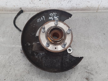 2010 - 2012 Saab 9-5  Saloon Right Front Hub Assembly 13219081