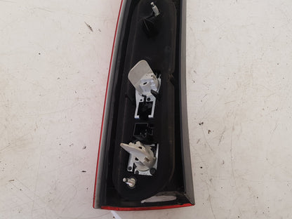 2000 - 2007 Volvo XC70  Estate Right Taillight