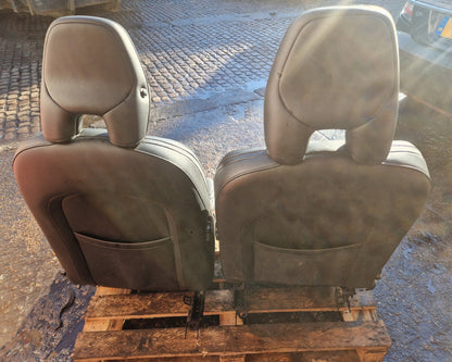 2013 - 2019 Volvo V40 III 525 Hatchback SEATS & DOOR CARDS