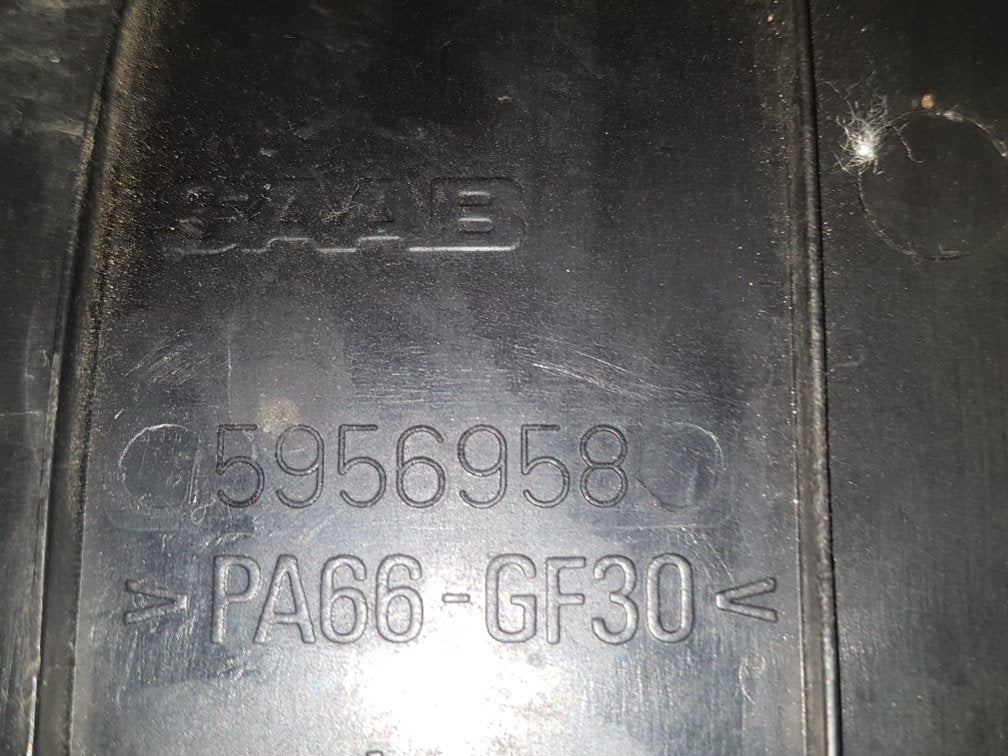 2001 - 2009 Saab 9-5  Estate Engine Cover 5956958