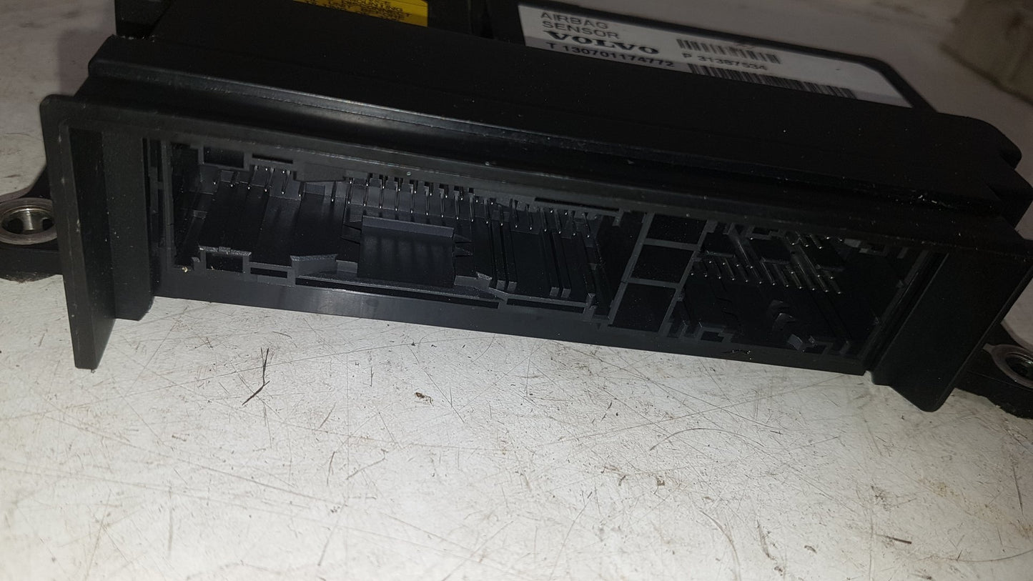 2013 Volvo V40  Hatchback Airbag Module 31387534