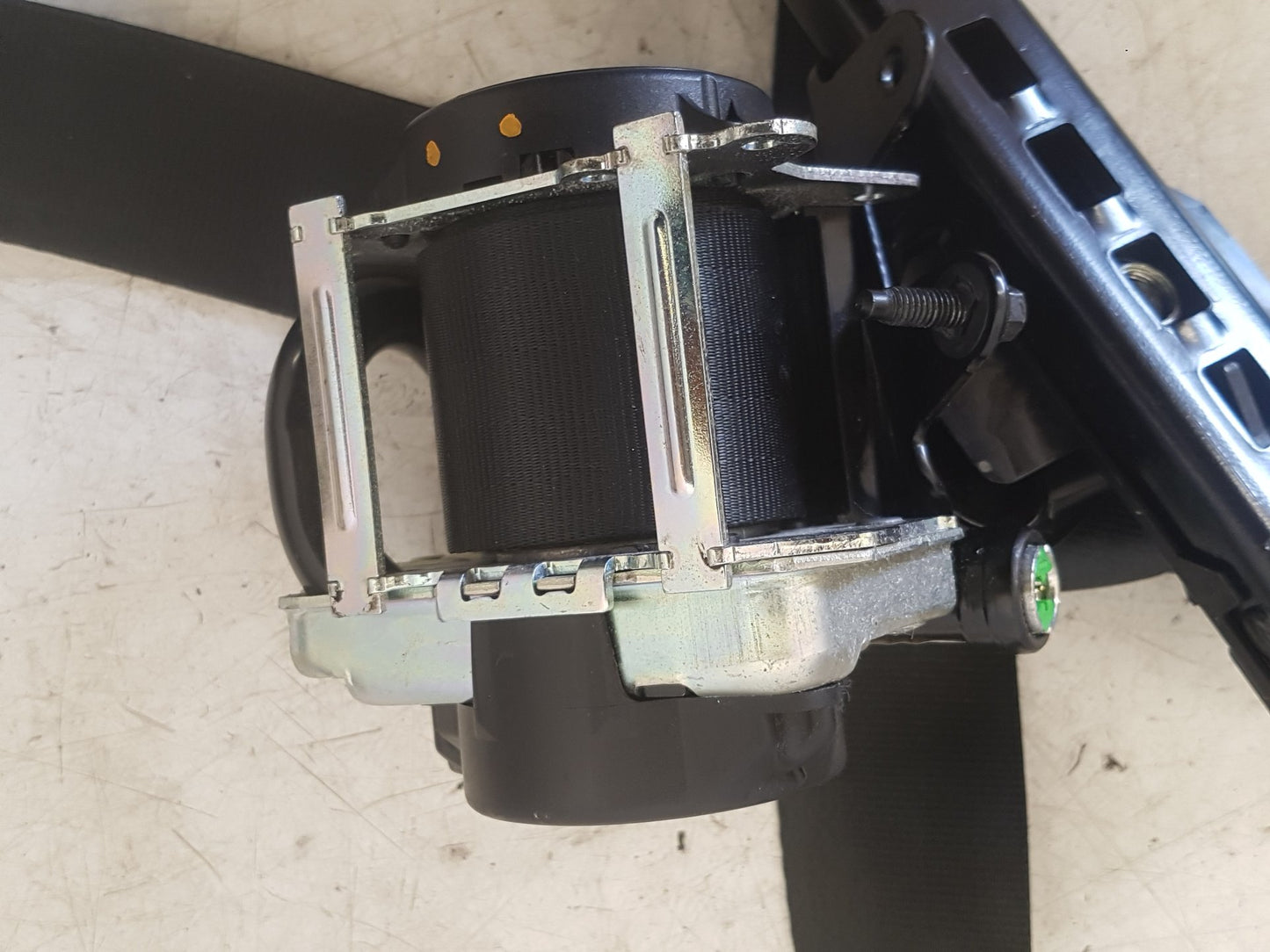2015 Volvo V40 525, 526 Hatchback Left Front Seat Belt 31418480 VRAC Grade A