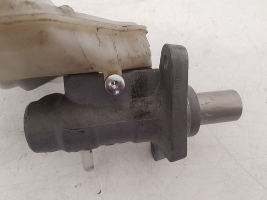 2012 Volvo S60  Saloon BRAKE FLUID RESERVOIR AND MASTER CYLINDER 36002450