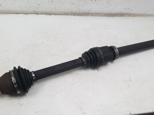 2005 - 2010 Volvo S40  Saloon Driveshaft (Manual) UK Drivers Side Front. 31256933