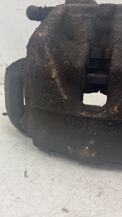 2011 - 2014 Volvo XC90  Estate Right Front Caliper 36002410
