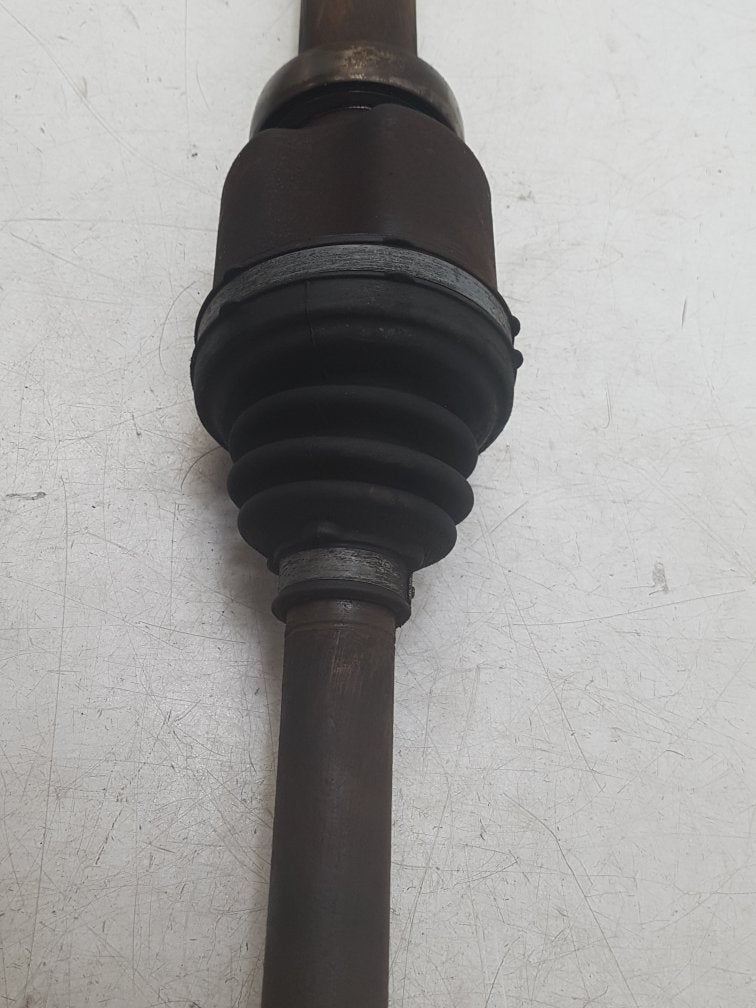 2007 - 2010 Volvo V70  Estate DRIVESHAFT - DRIVER FRONT (MANUAL) 30787818