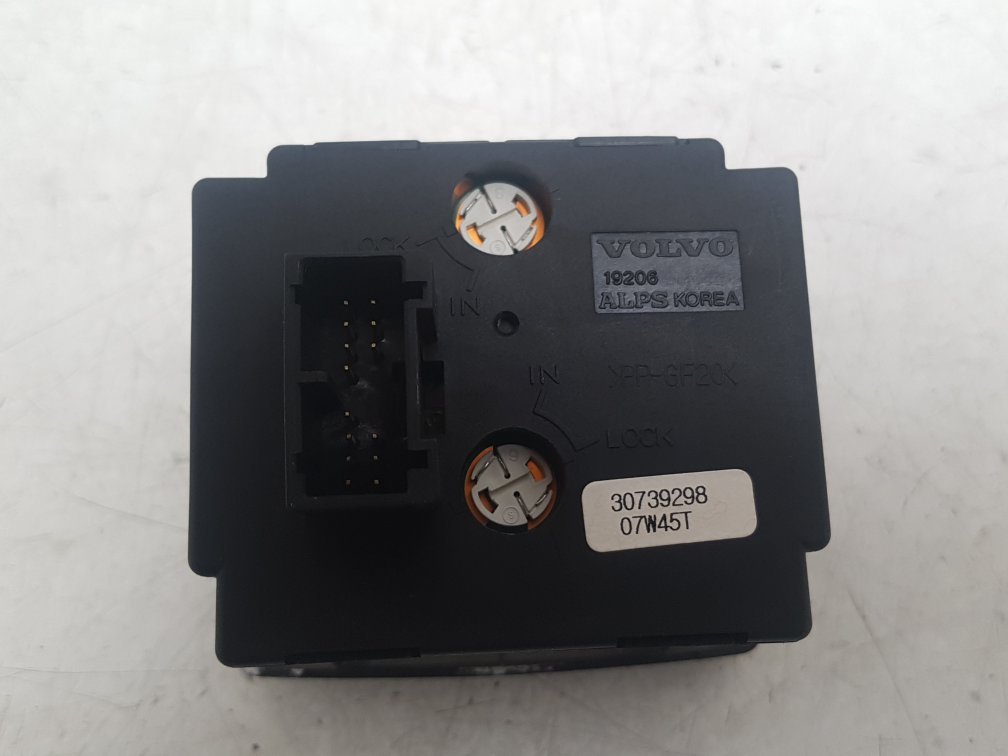 2005 - 2012 Volvo S40  Saloon Headlight Switch 30739298