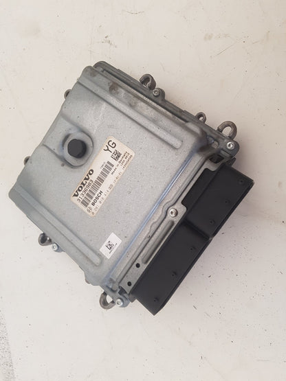 2014 Volvo V40 Cross Country  Hatchback Engine ECU 31336983