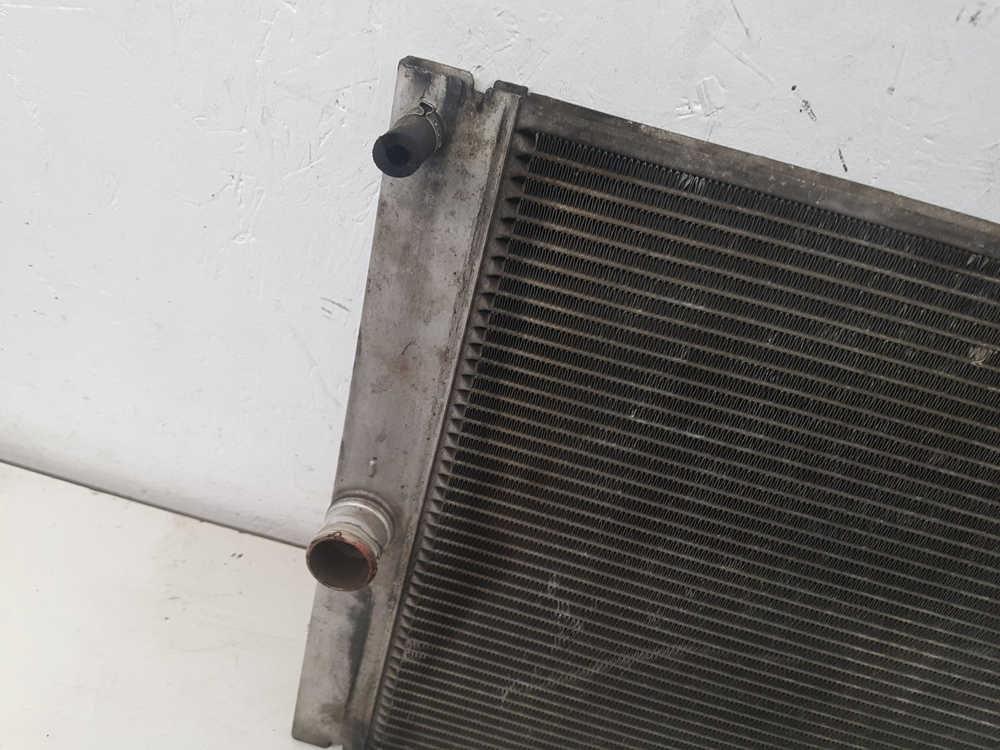 2004 - 2010 Volvo V50   Estate RADIATOR (MANUAL) (A/C CAR) 37206