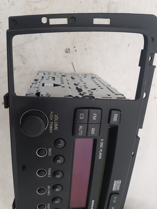 2004 - 2007 Volvo XC70  Estate RADIO AND CD PLAYER HU850