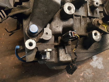 2003 - 2004 Volvo S40  Saloon Manual Gearbox 30616075