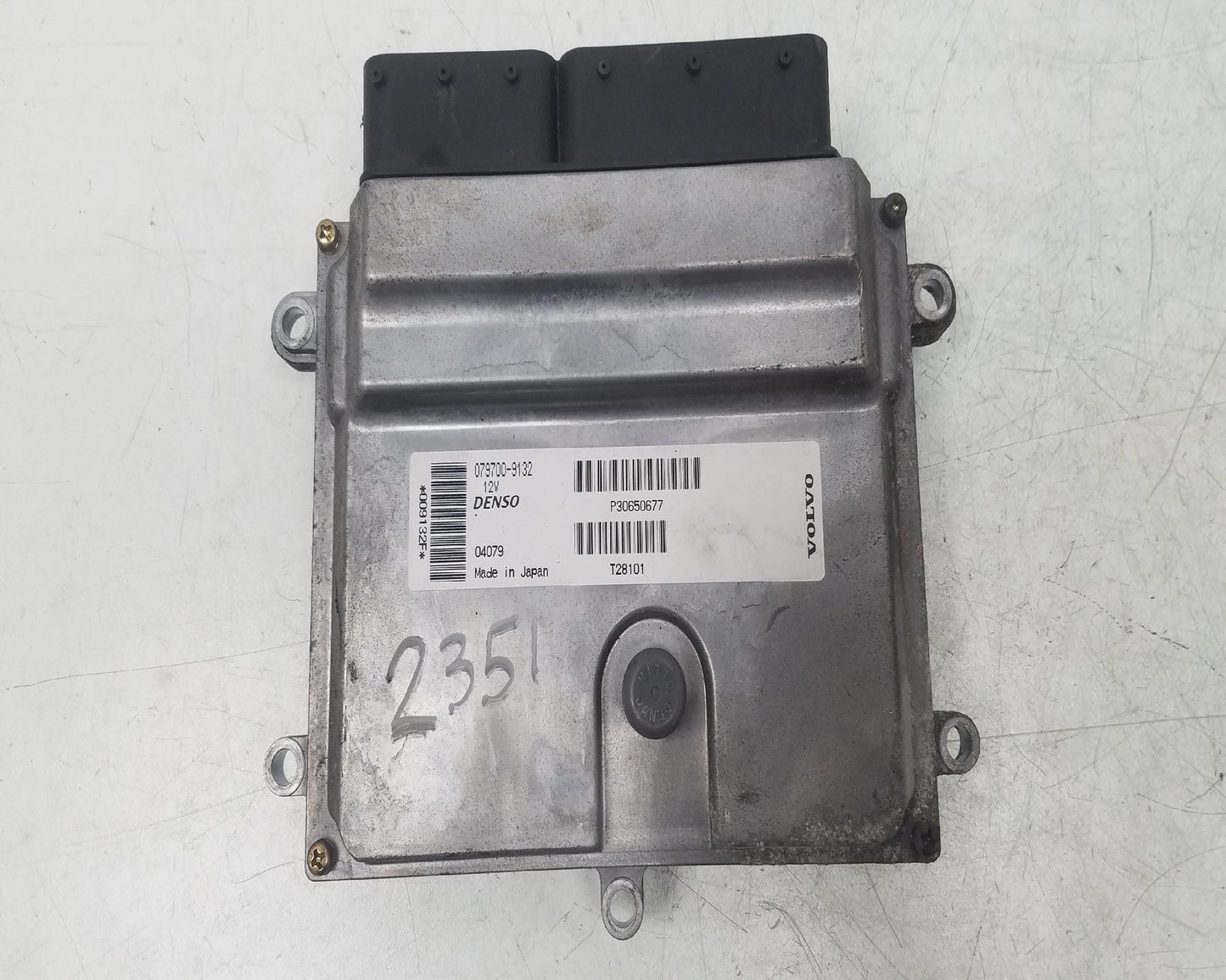 2004 - 2007 Volvo V50   Estate Engine ECU 30650677