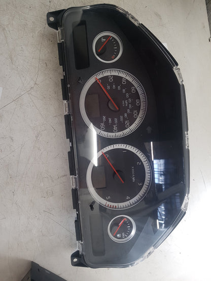 2011 - 2014 Volvo XC90  Estate Instrument Cluster 31394605