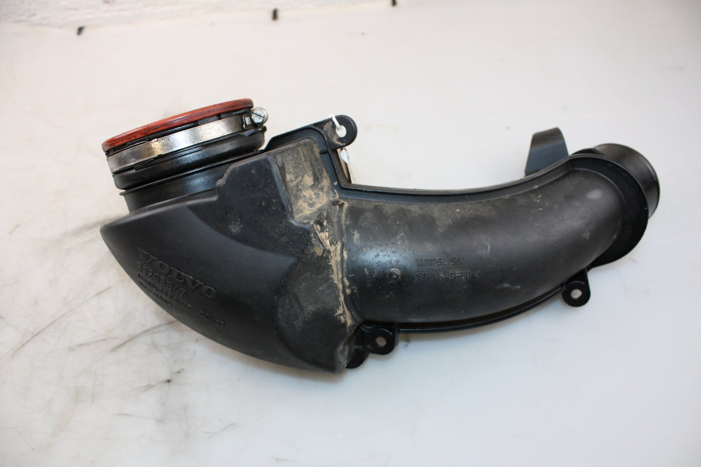 2010 - 2012 Volvo C30  Hatchback Intercooler Pipe 31293547