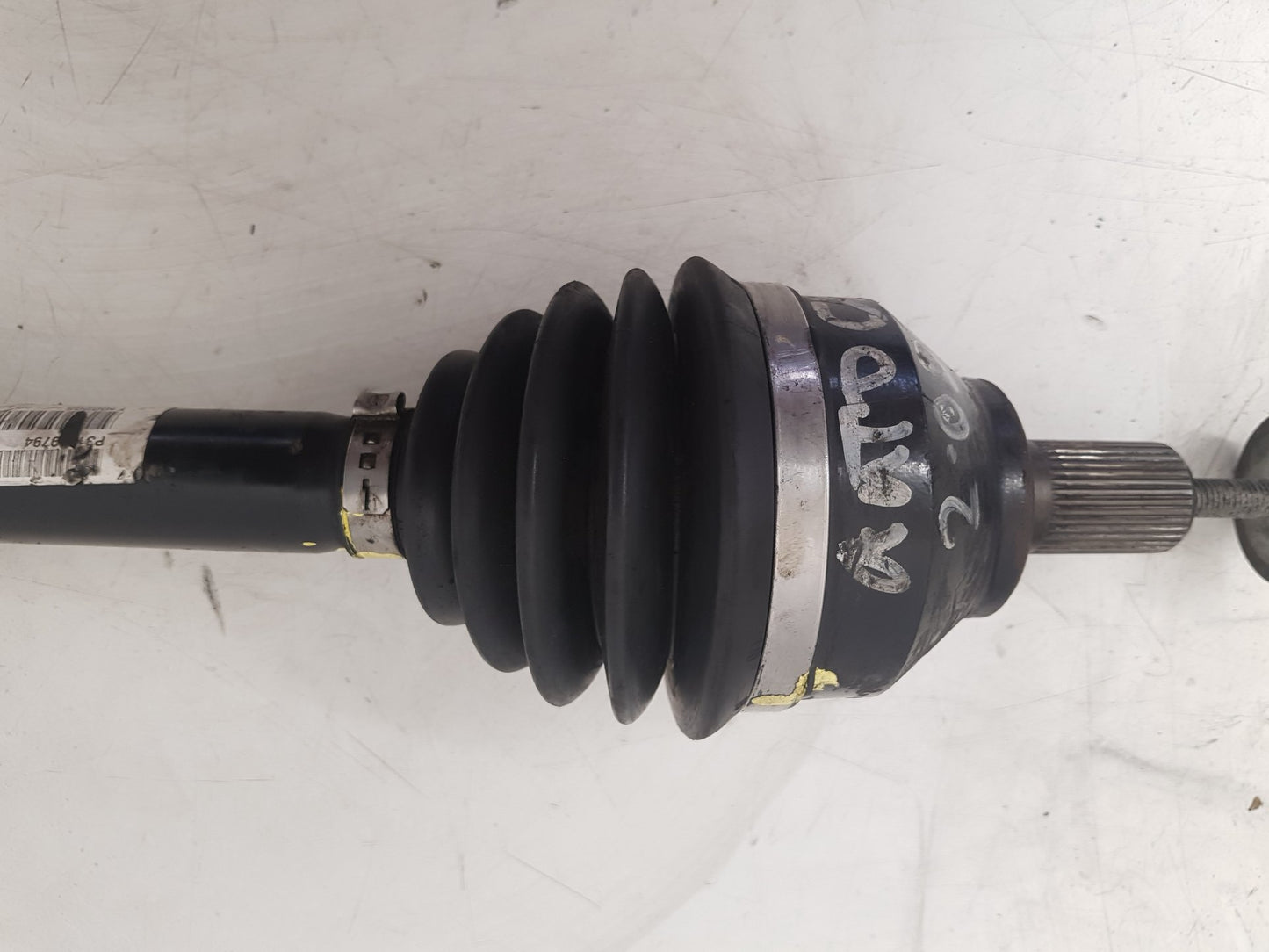 2010 Volvo C30  Hatchback Left Front Drive Axle 36001180