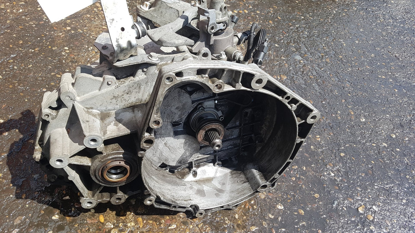 2007 - 2012 Saab 9-3  Estate Manual Gearbox 93188804