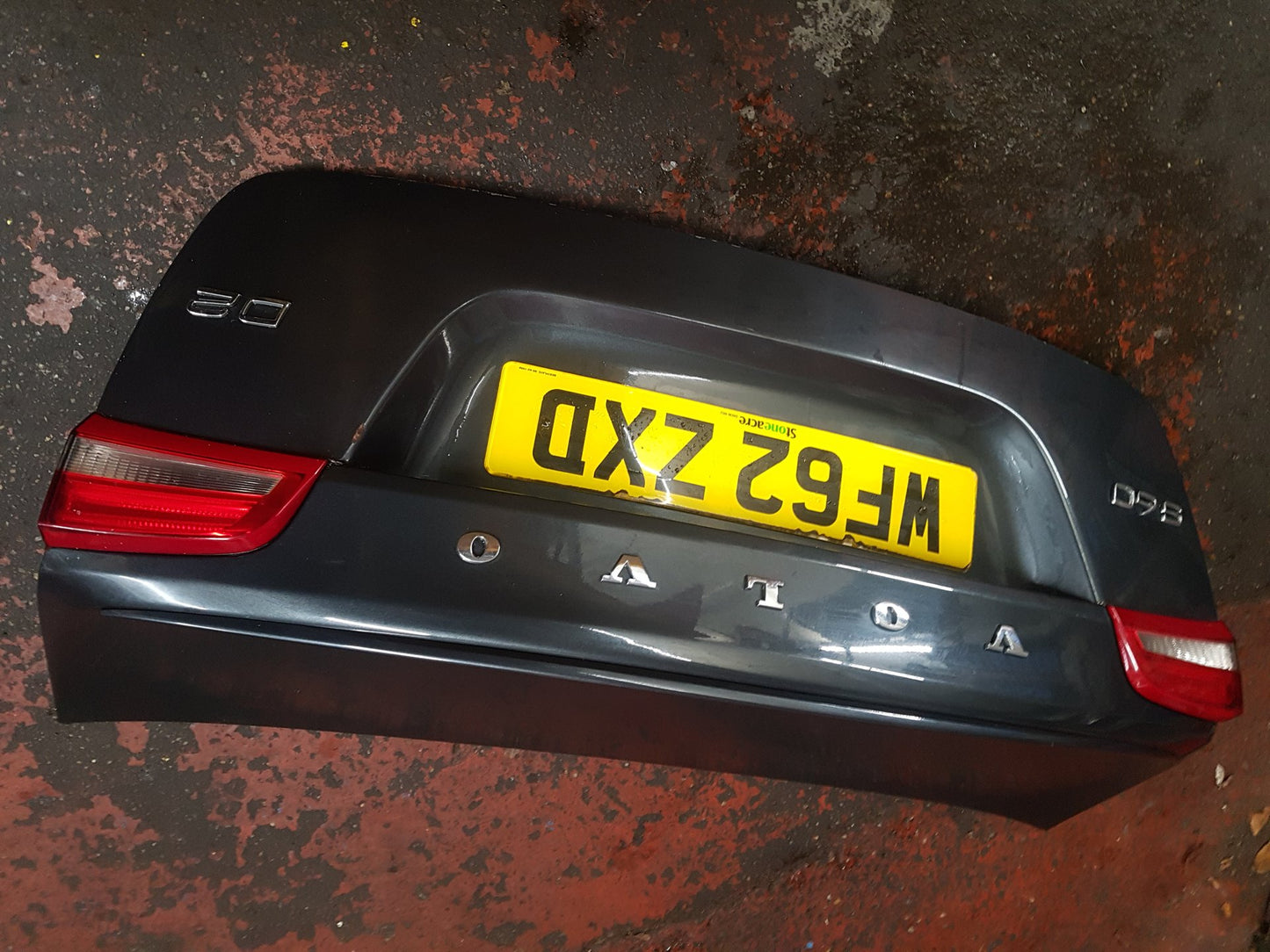 2010 - 2013 Volvo S60 II 134 Saloon Bootlid