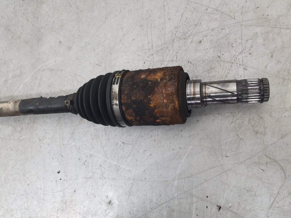 2008 - 2011 Volvo XC70  Estate Left Rear Drive Axle 31259504