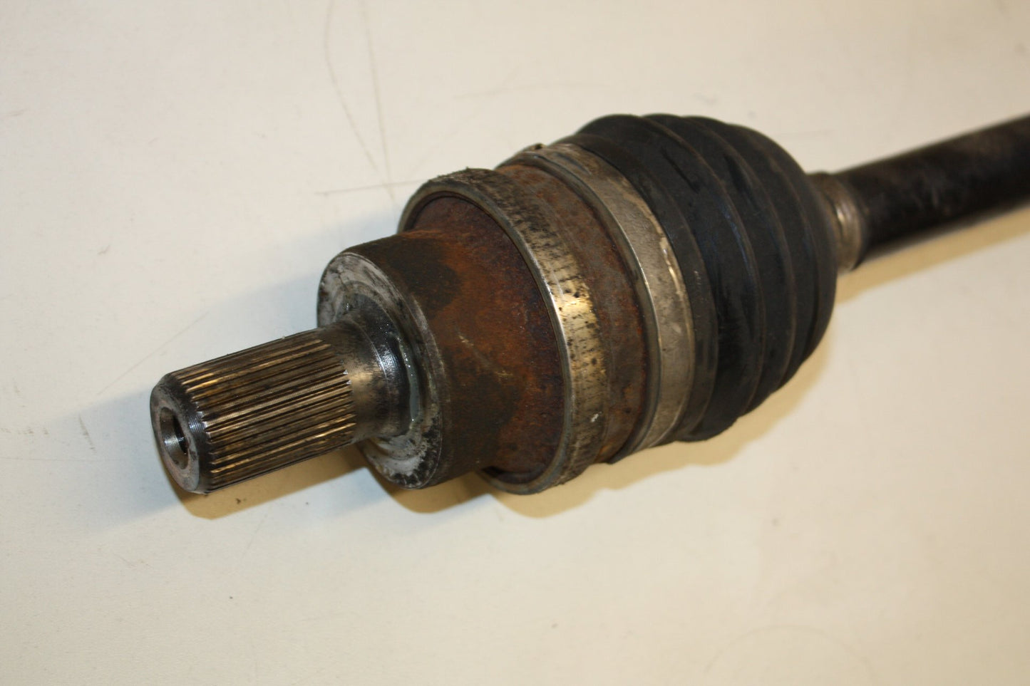 2007 - 2015 Volvo XC70   Left Rear Drive Axle 31259504