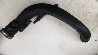 2010 - 2012 Volvo V50   Estate Intercooler Pipe 31319646