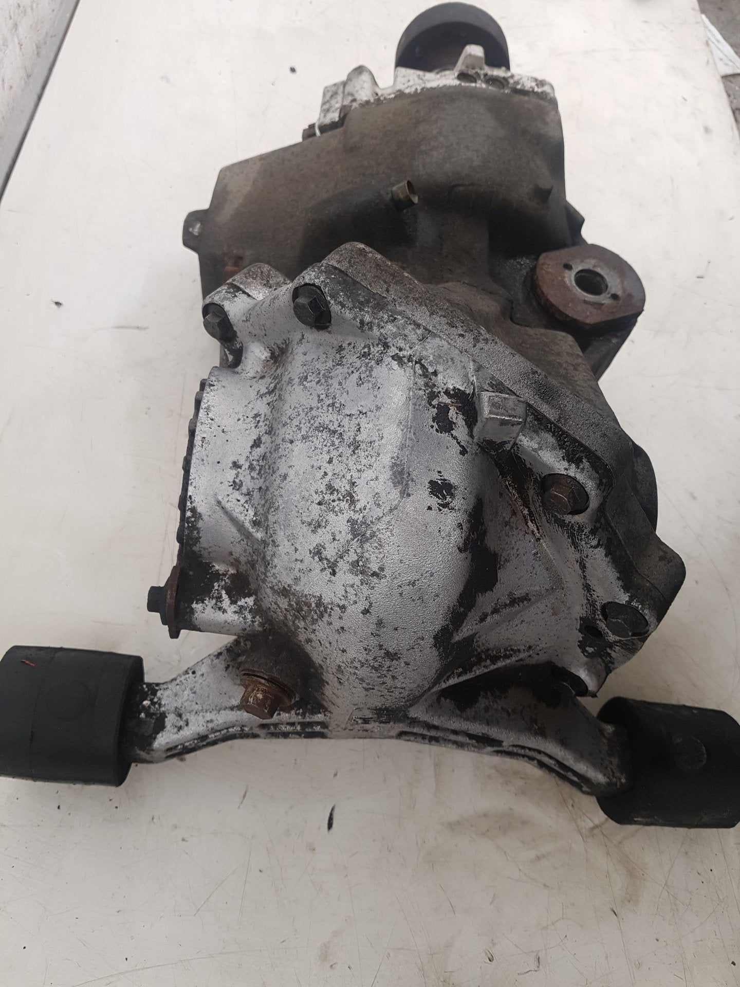 2005 - 2007 Volvo XC70  Estate Rear Differential Assembly 6510002200
