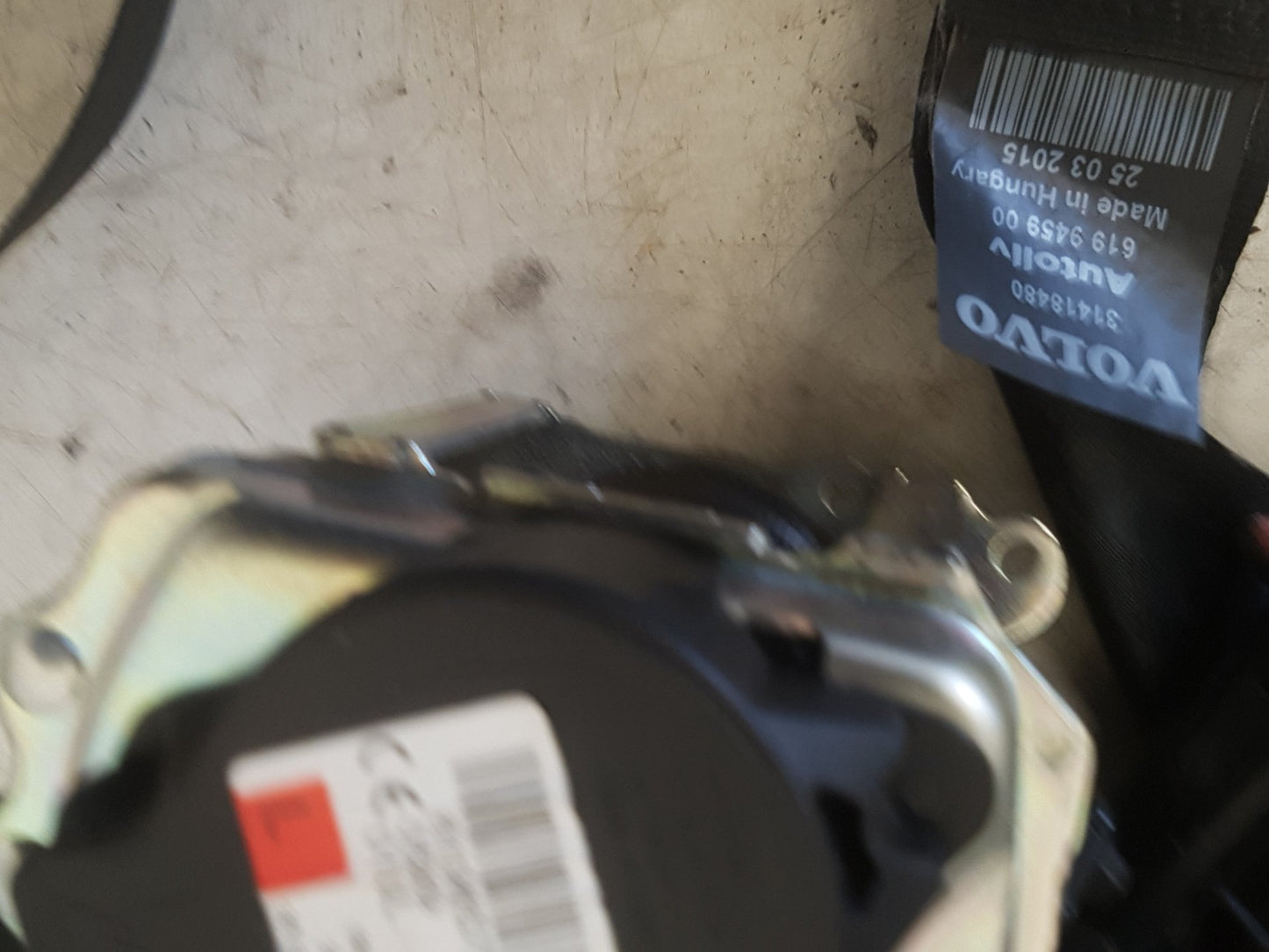 2015 Volvo V40 525, 526 Hatchback Left Front Seat Belt 31418480 VRAC Grade A