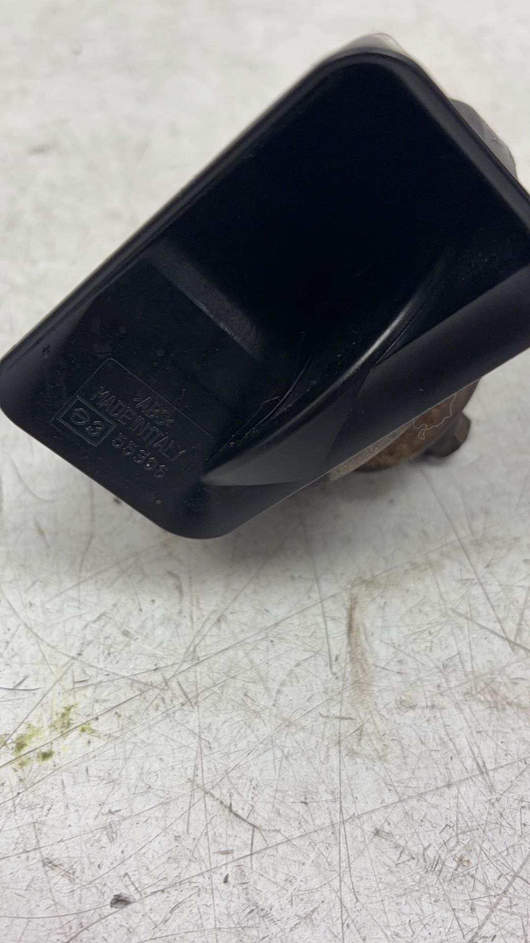 2015 - 2019 Volvo V40 Cross Country  Hatchback Alarm 005306