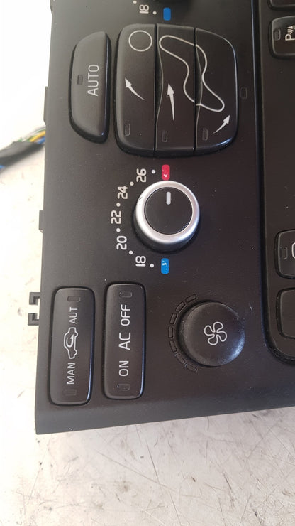 2007 Volvo XC90 I 275 Heater Controls 30710682 VRAC Grade A
