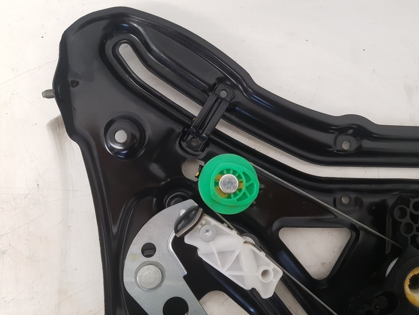 2004 Saab 9-3  Convertible WINDOW REGULATOR/MECH ELECTRIC (REAR PASSENGER SIDE) 12832863