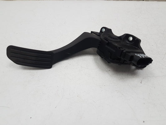 2006 - 2011 Volvo S80  Saloon Accelerator Pedal 6G929F836DC