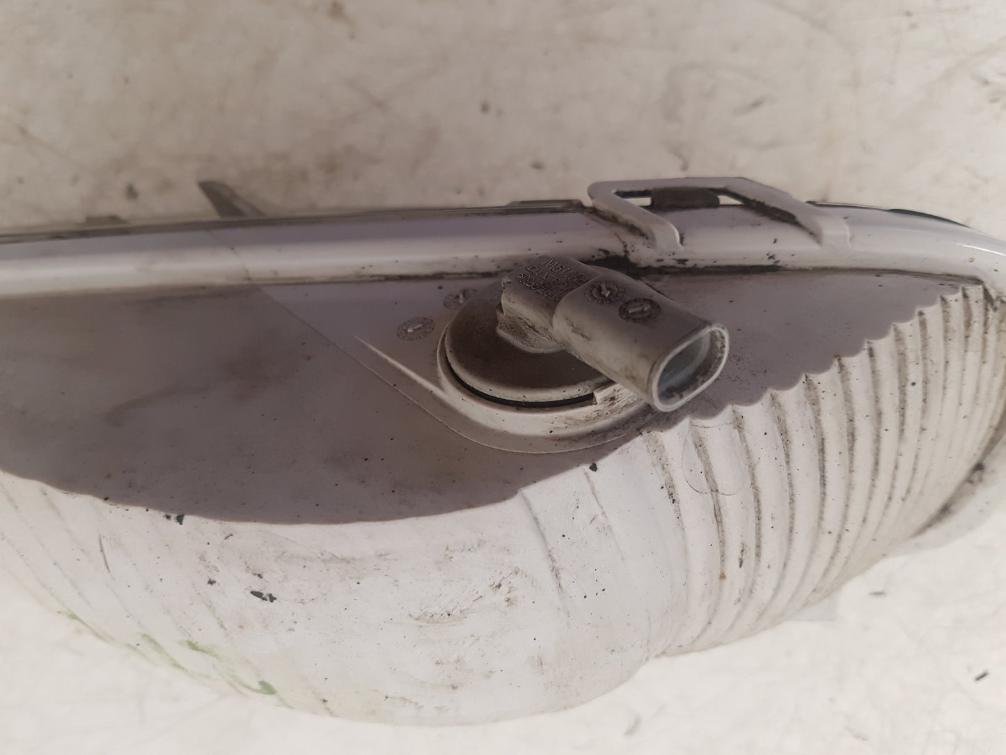 2013 - 2016 Volvo V40 III 525 Hatchback DAYTIME RUNNING LIGHT (PASSENGER SIDE) 31290580