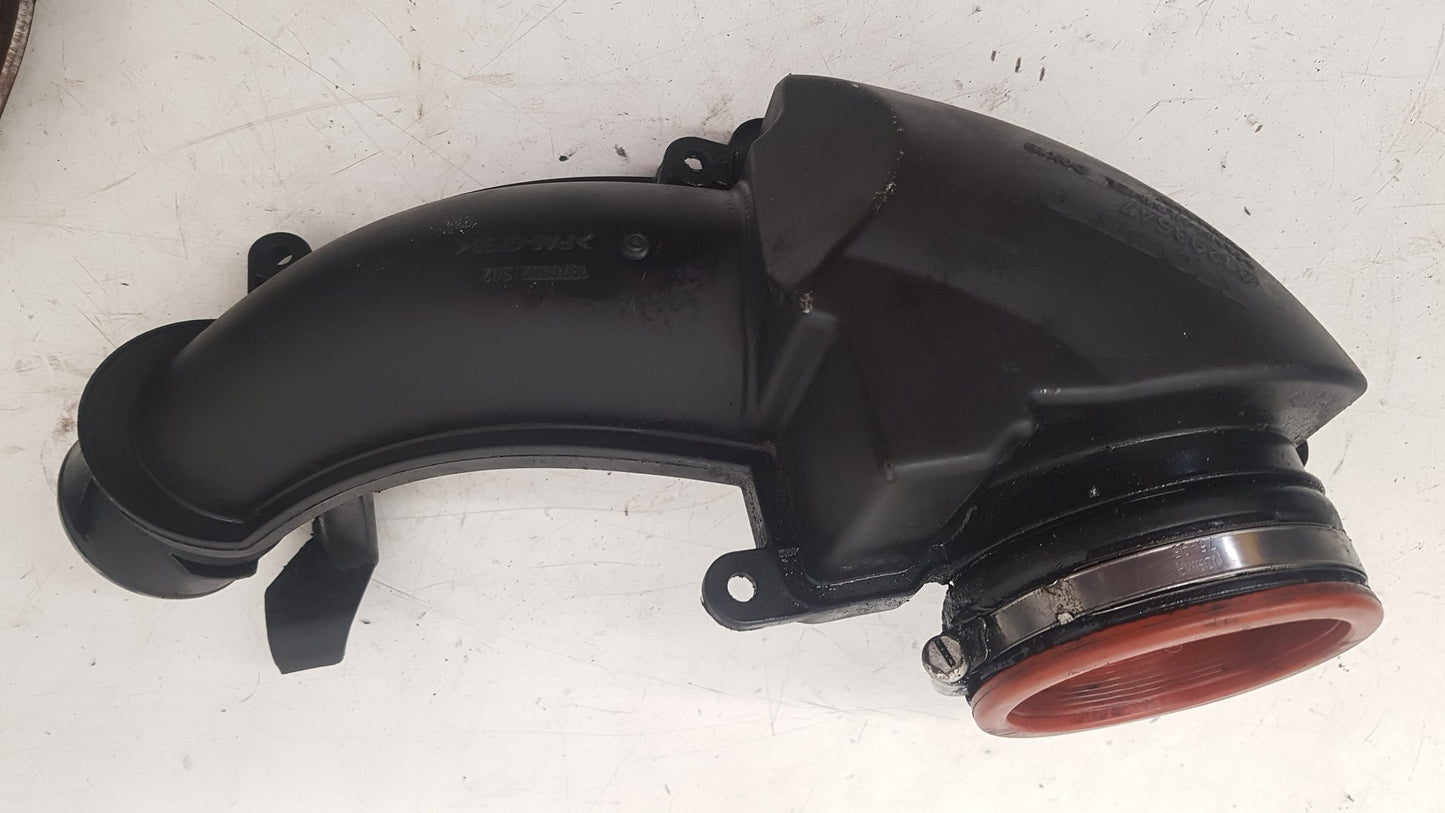 2010 - 2015 Volvo S80 II 124 Saloon LOAD AIR INTERCOOLER PIPE 31293547