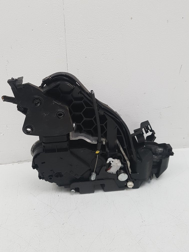 2008 - 2012 Volvo V50   Right Rear Door Lock Actuator 30699112