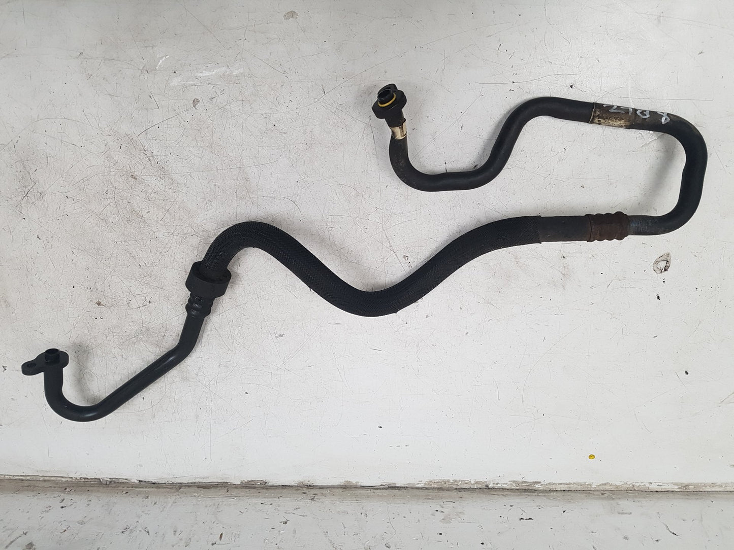 2007 Volvo C70  Convertible Power Steering Pump Pipe 4N5H19N602-AF