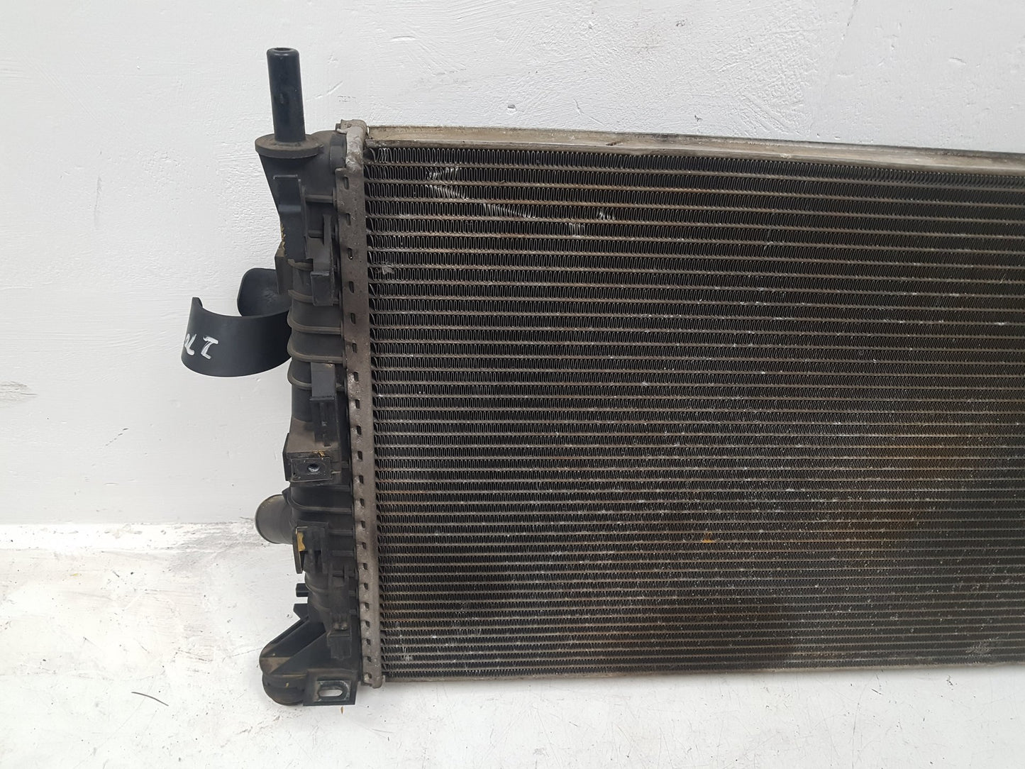 2008 - 2009 Volvo C70  Convertible Radiator 3M5H8005TL