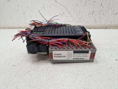 2005 - 2011 Volvo XC90   Interior Fuse Box 30679527