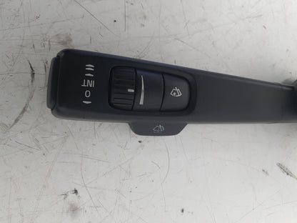 2010 - 2012 Volvo S40  Saloon Wiper Switch 8691992