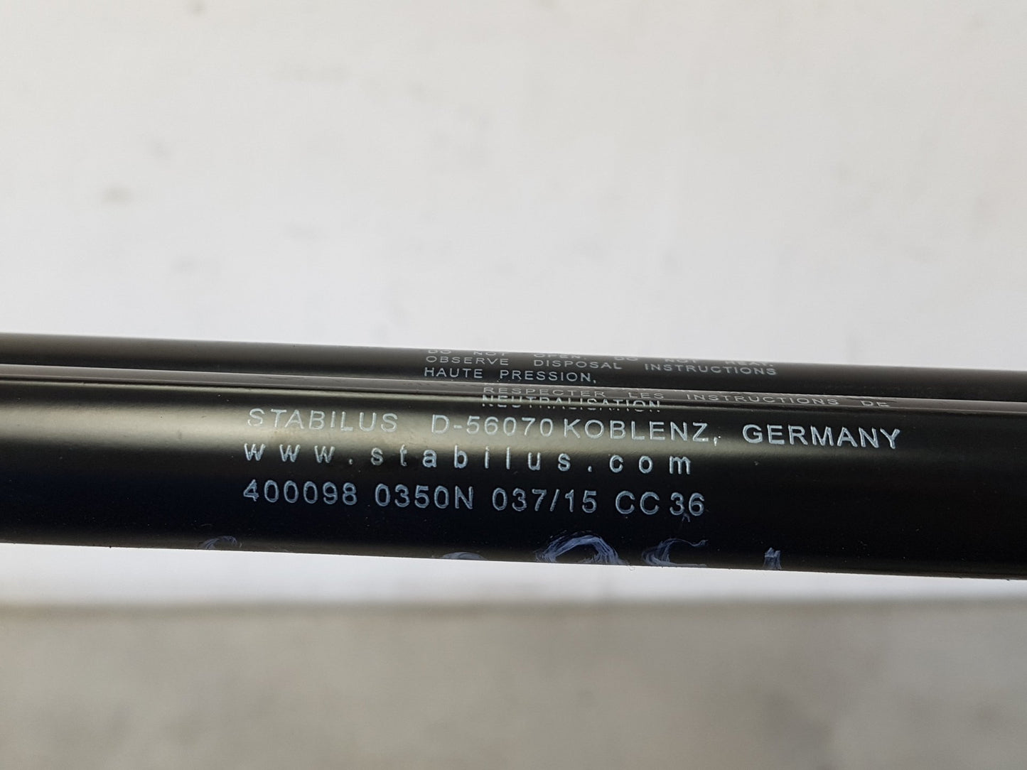 2012 - 2020 Volvo V40  Hatchback Bootlid Gas Struts 31395607