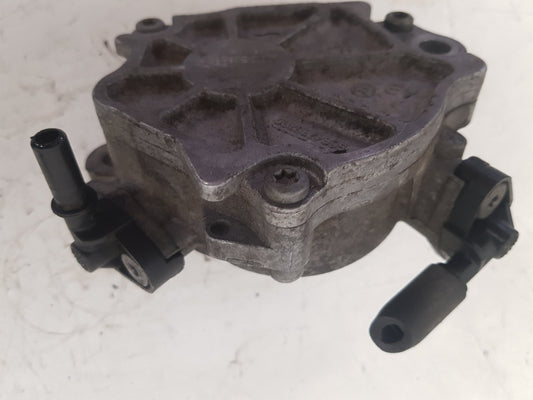 2010 - 2012 Volvo S40  Saloon Brake Vacuum Pump 9684786780