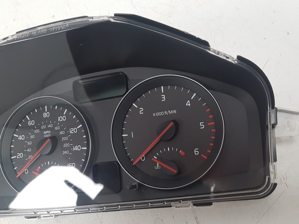 2008 - 2009 Volvo C70  Convertible Instrument Cluster 31254779