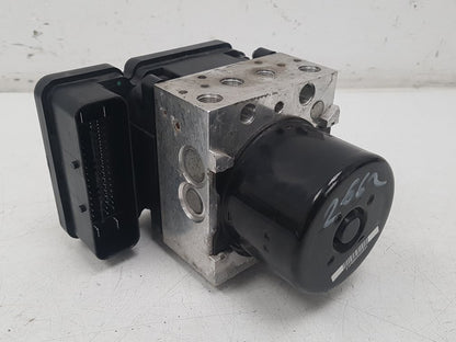 2007 - 2015 Volvo V70  Estate ABS Pump/Modulator 30681619