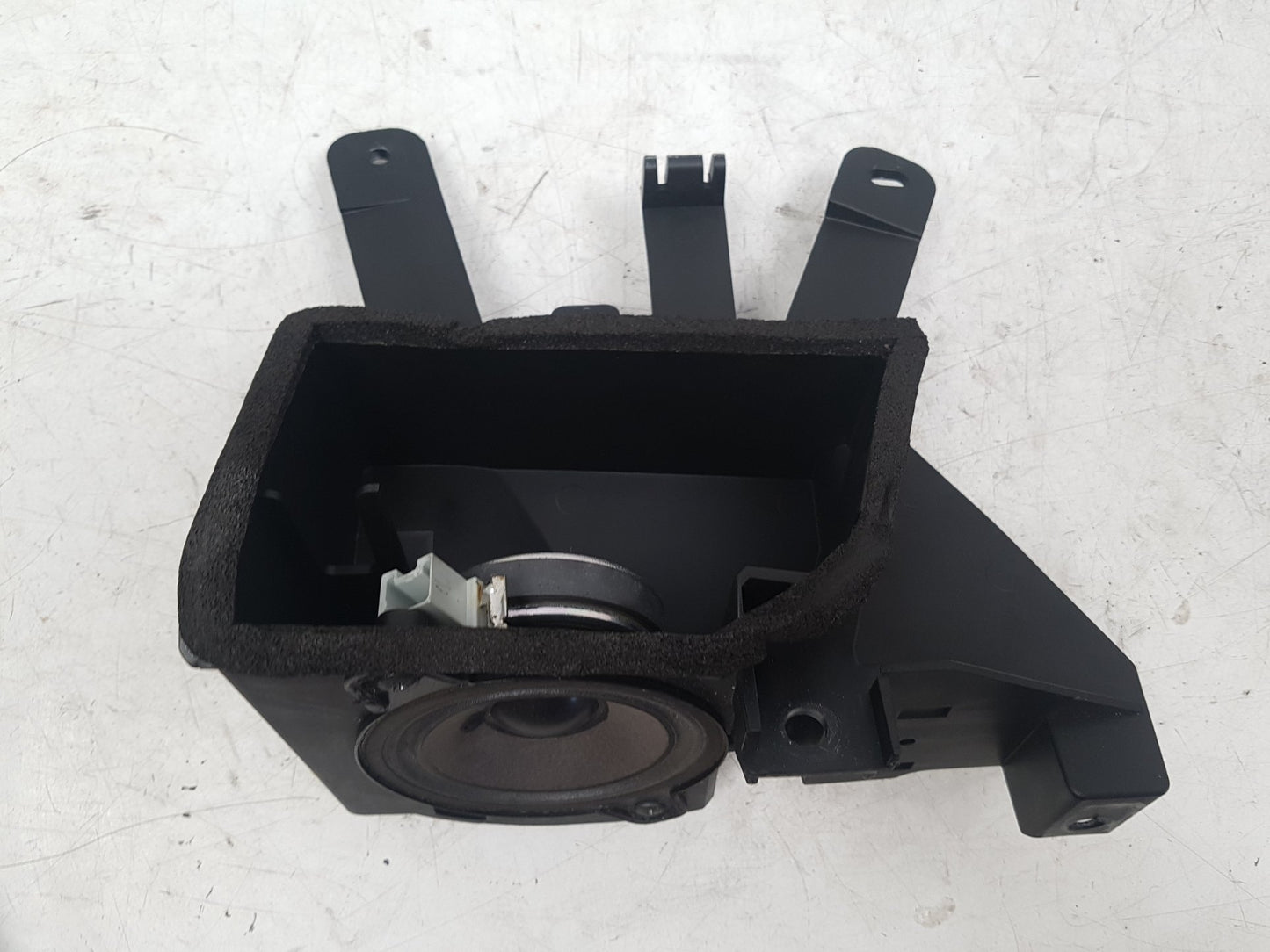 2007 - 2015 Saab 9-3  Estate LOUDSPEAKER (PASSENGER SIDE REAR) 12792504