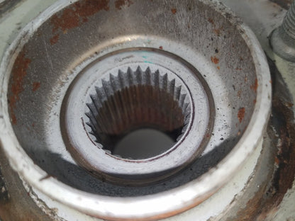 2010 - 2012 Saab 95  Saloon Left Front Hub Assembly 13243519L