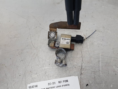 2013 - 2019 Volvo V40  Hatchback BATTERY LEAD (GROUND) 31327030